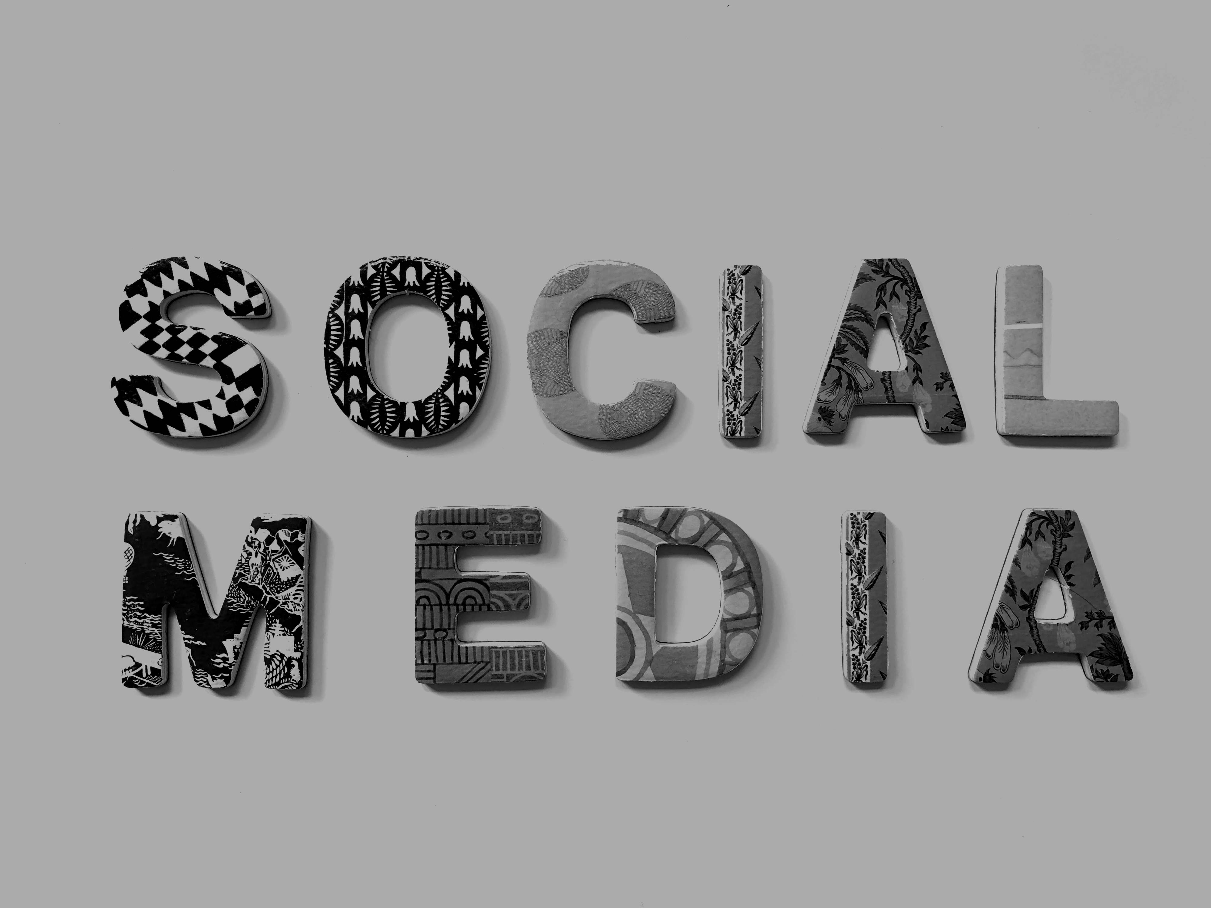 Social media strategy | Caroselling | siti web e marketing | Mantova